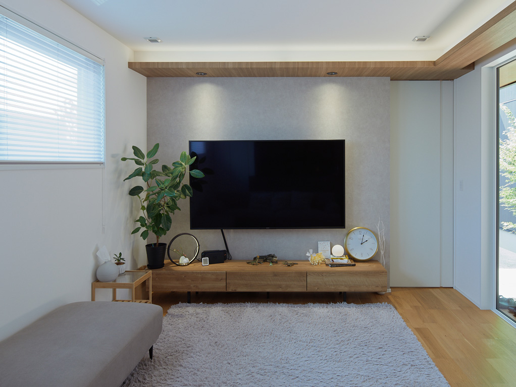 家族が集まる中庭のある家のイメージ